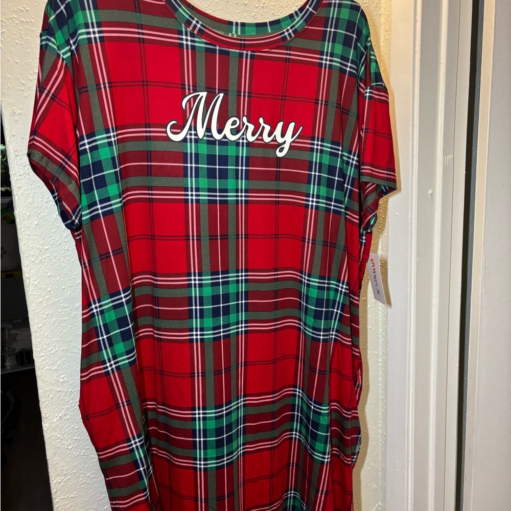Christmas MoMo Gown